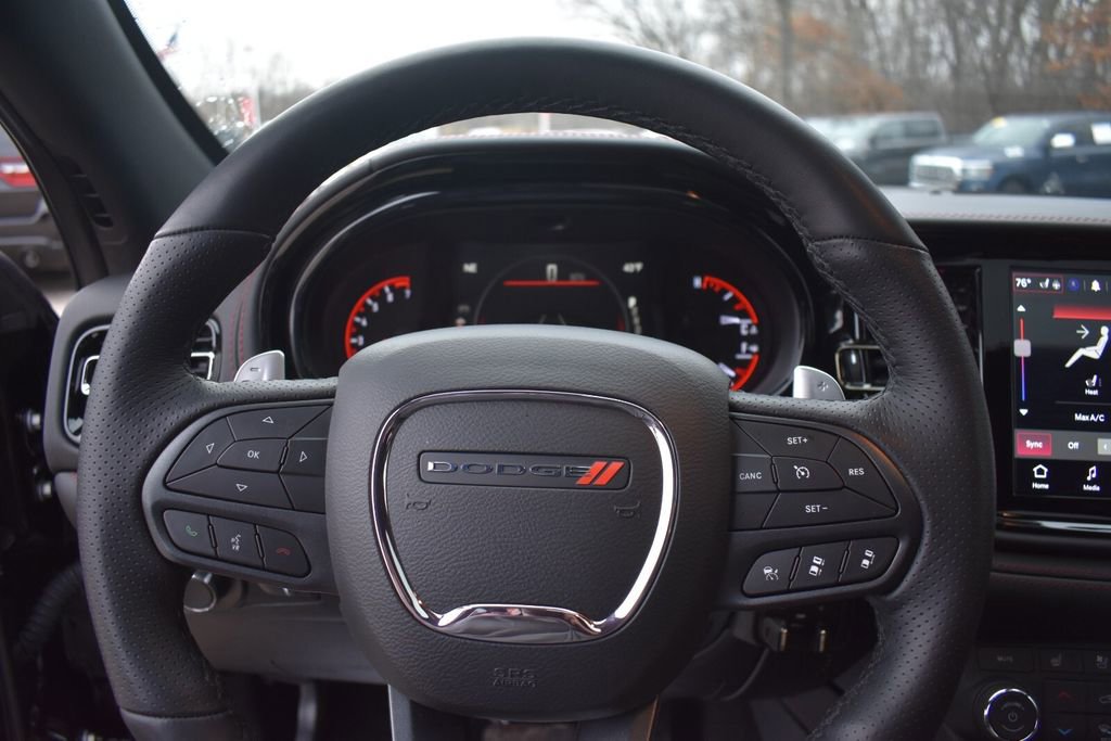 Used 2025 Dodge Durango GT image 37