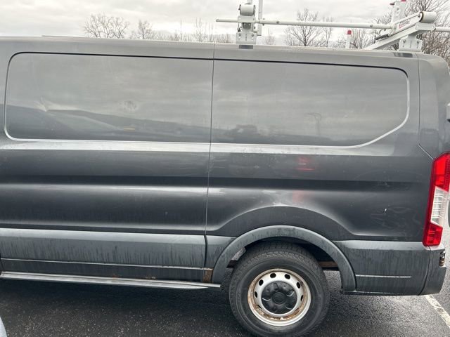 Used 2016 Ford Transit 150 130 Low Roof image 4