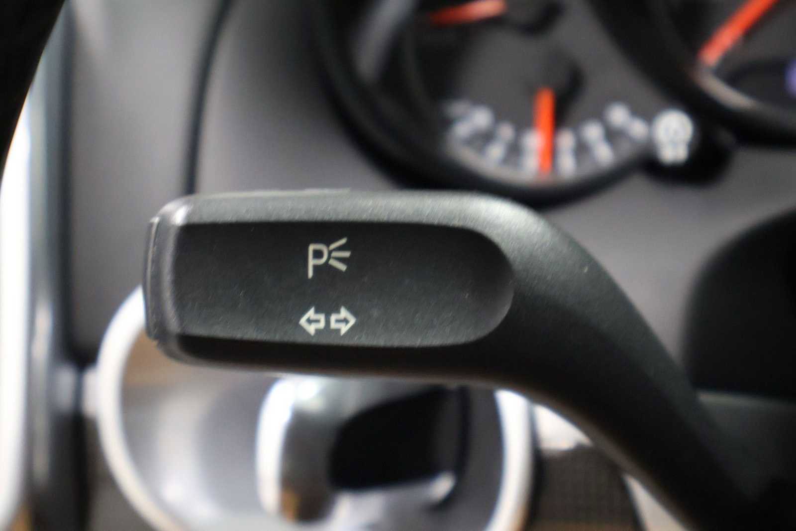 Used 2014 Porsche Cayenne GTS AWD/4WD image 29