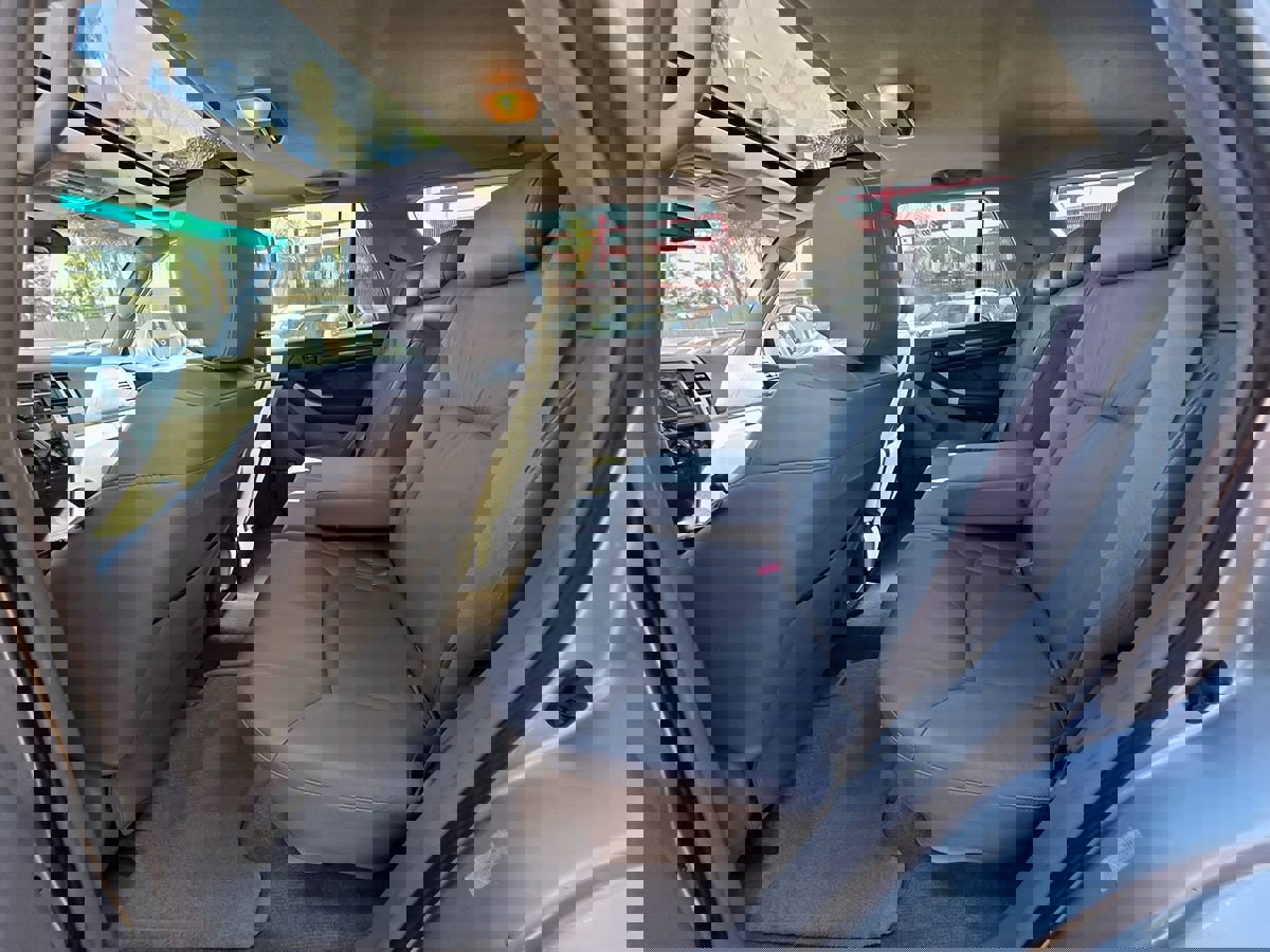 Used 2005 Toyota 4Runner Limited image 20