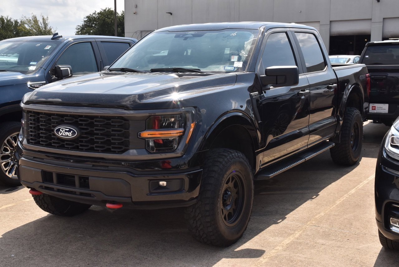Used 2025 Ford F150 STX w/ Equipment Group 200A AWD/4WD image 2