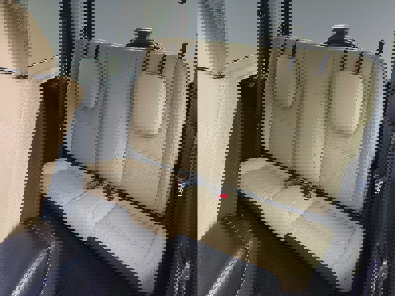 Used 2021 Jeep Wrangler Sport image 13