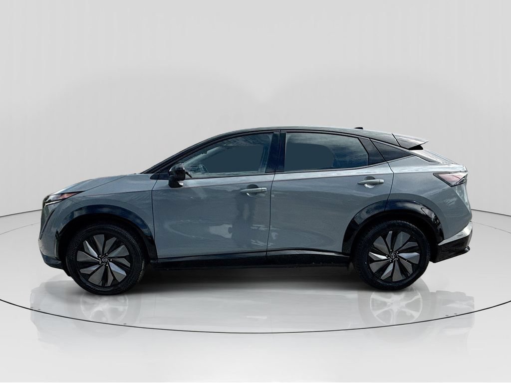 Used 2024 Nissan Ariya AWD image 4