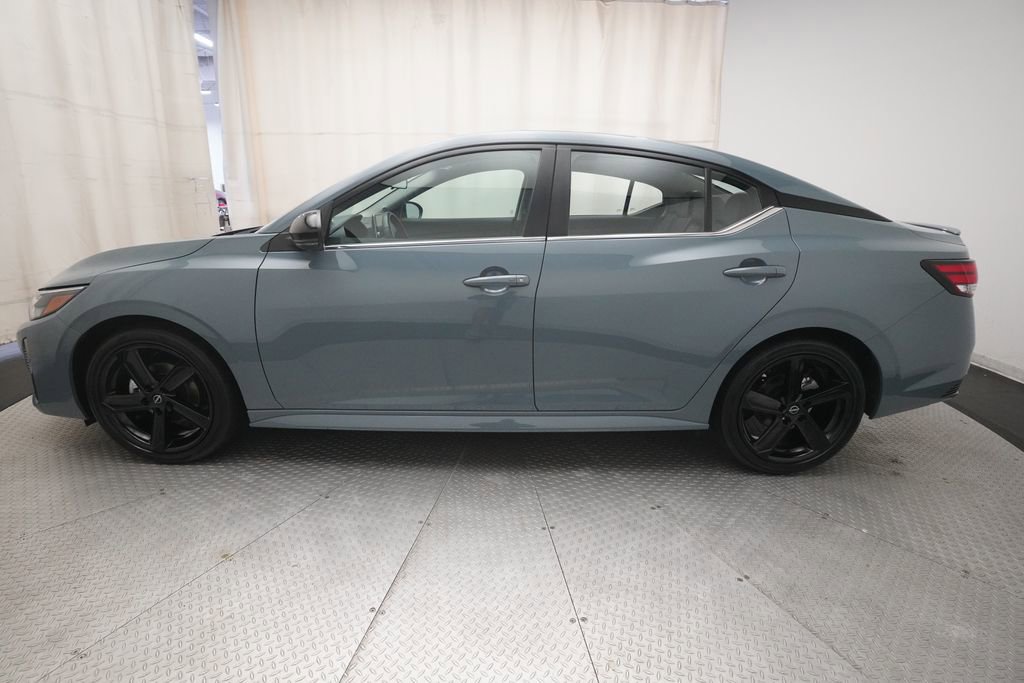 Certified 2024 Nissan Sentra SR w/ SR Premium Package FWD image 24