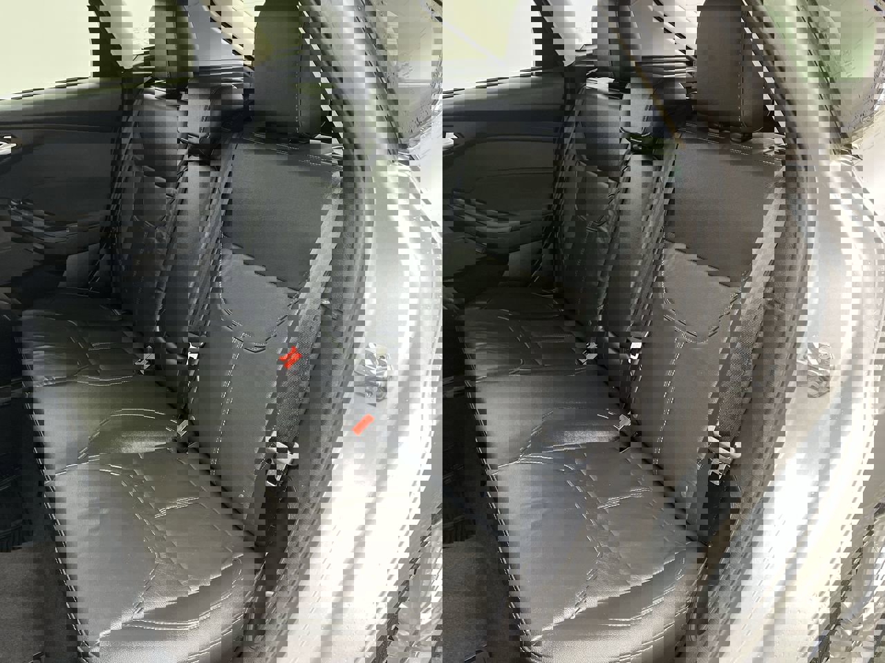 Used 2017 Ford Focus Titanium w/ Titanium Technology Package image 14