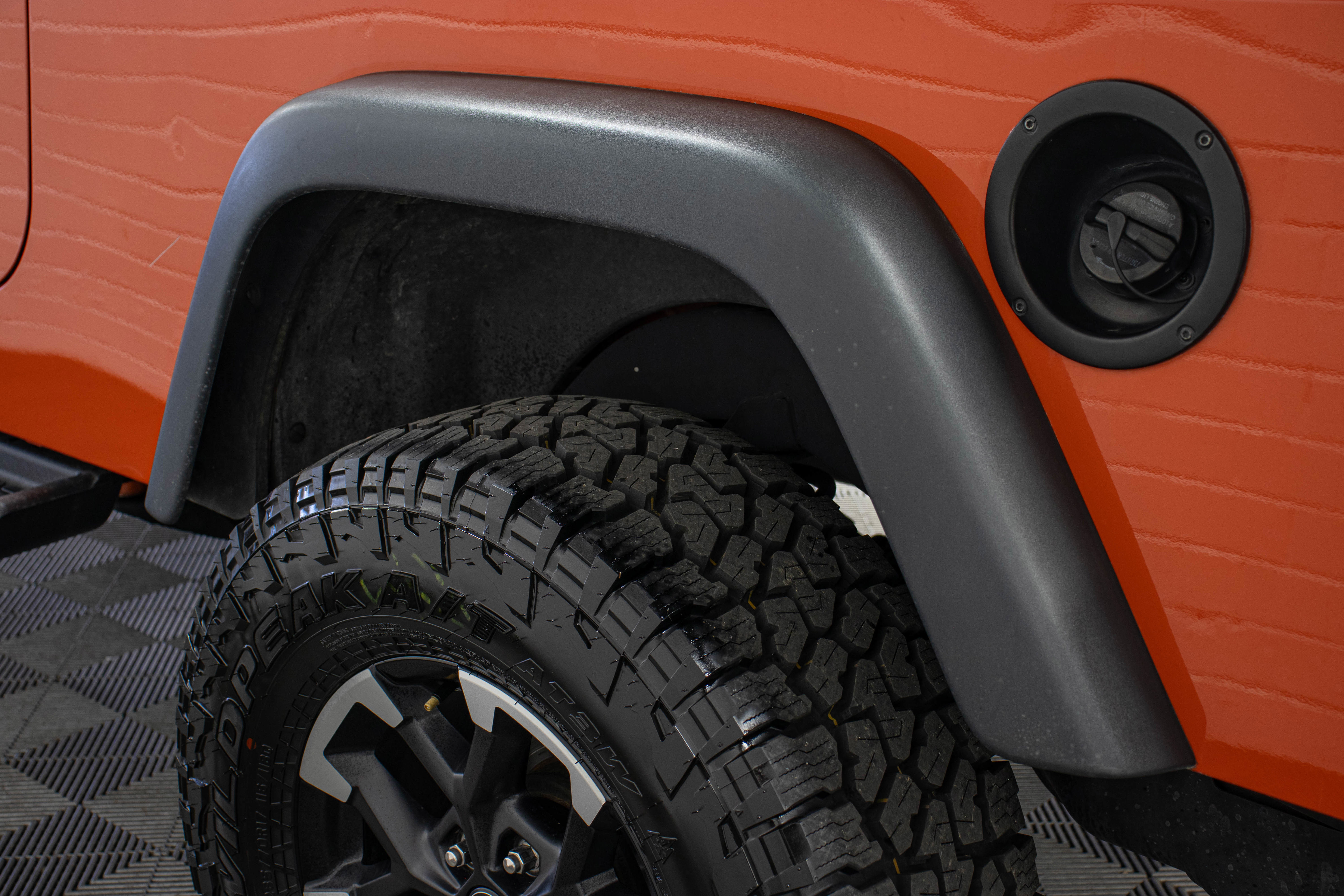 Used 2005 Jeep Wrangler Unlimited AWD/4WD image 14