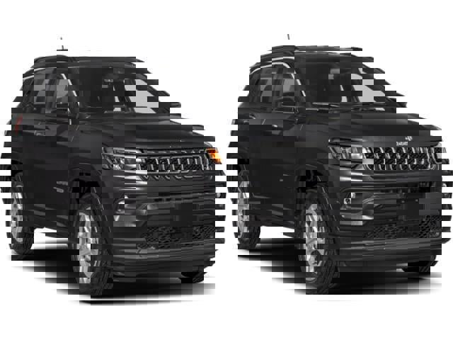 Used 2026 Jeep Compass Latitude image 6