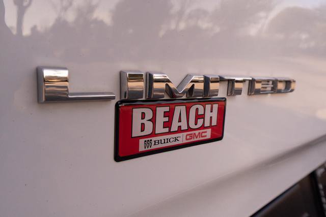 Used 2021 RAM 1500 Limited w/ Body Color Bumper Group image 43