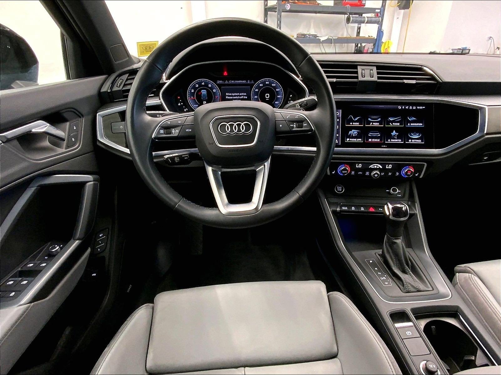 Certified 2022 Audi Q3 2.0T Premium Plus AWD/4WD image 4