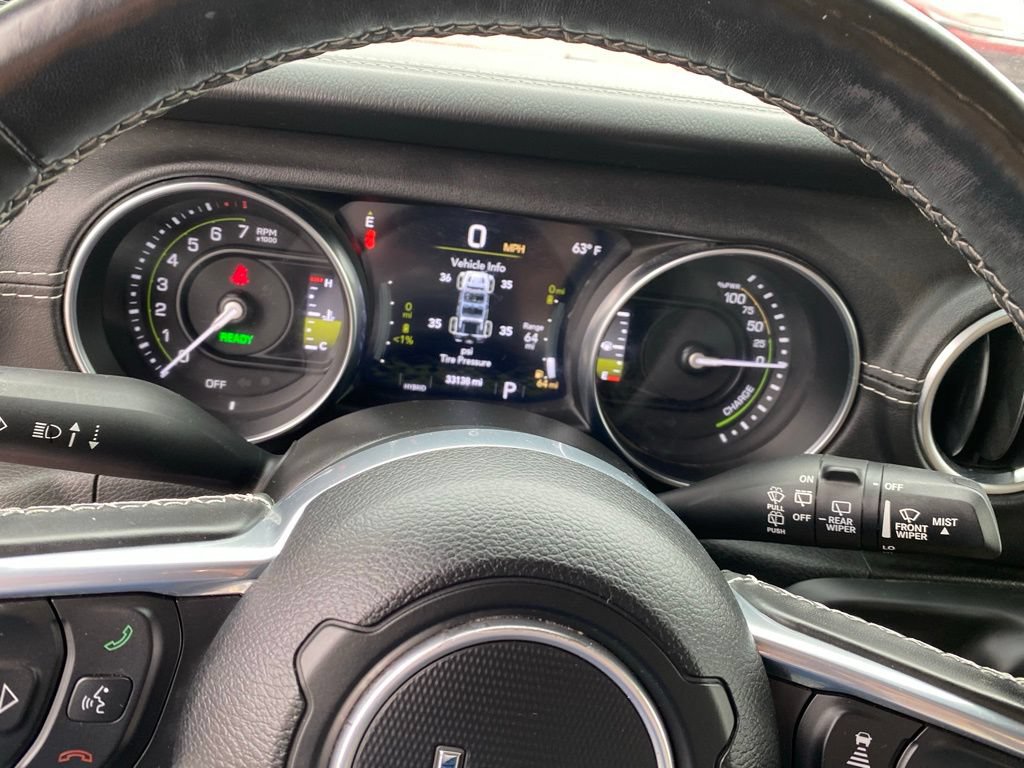 Used 2021 Jeep Wrangler Unlimited Sahara w/ Cold Weather Group AWD/4WD image 14