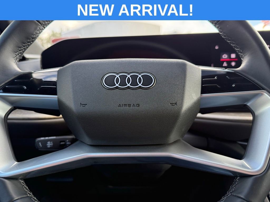 Used 2025 Audi Q5 Premium w/ Convenience Package image 38