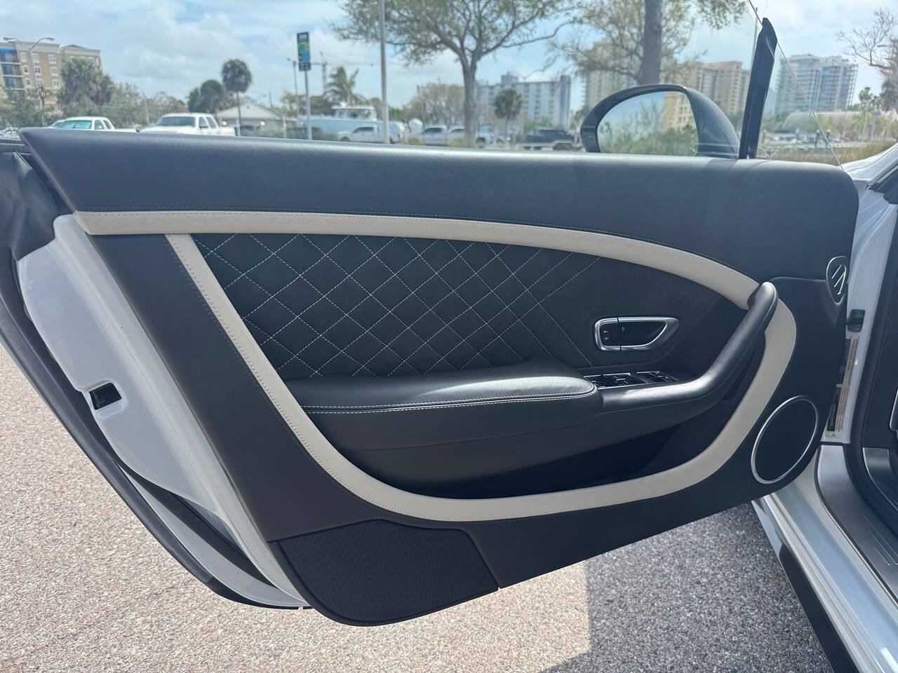 Used 2018 Bentley Continental GT Supersports image 52