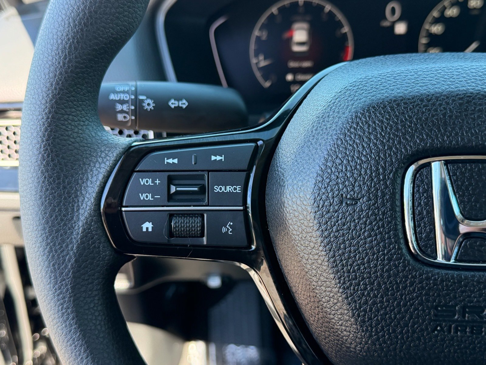 Certified 2026 Honda Civic LX image 33