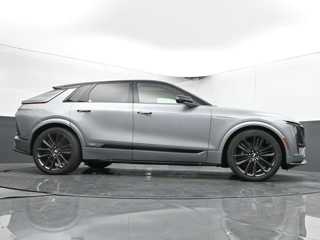 New 2026 Cadillac Lyriq V image 42