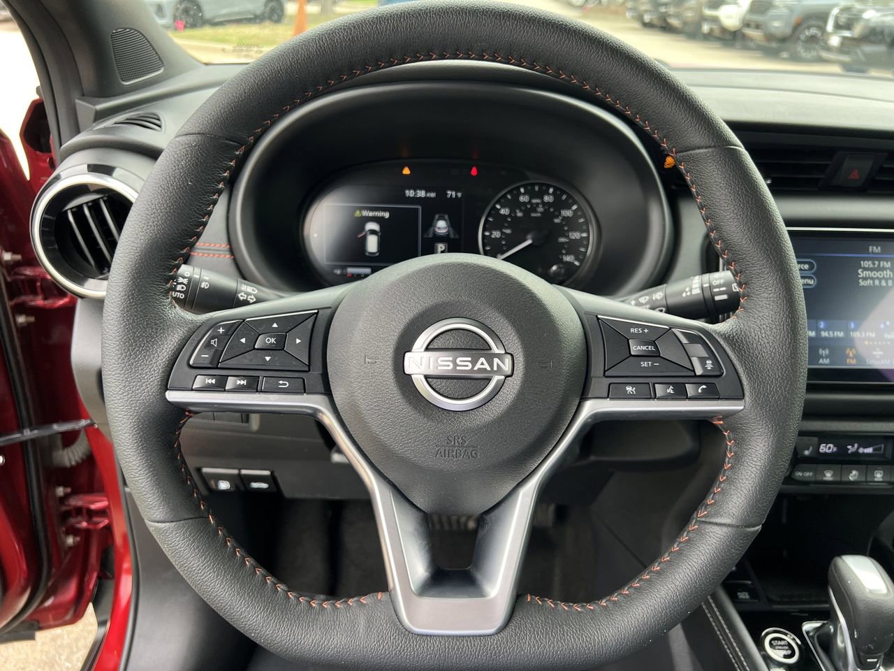 Used 2023 Nissan Kicks SR w/ SR Premium Package image 9