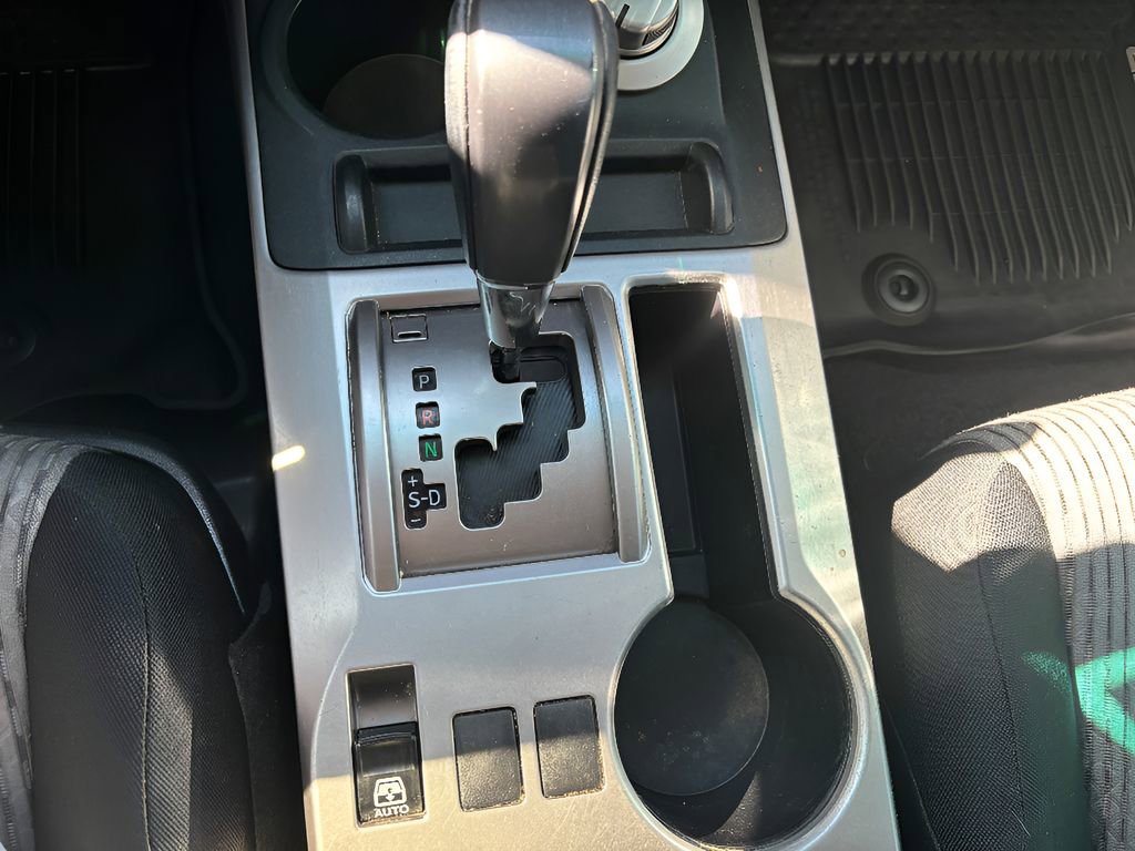 Used 2019 Toyota 4Runner SR5 AWD/4WD image 25