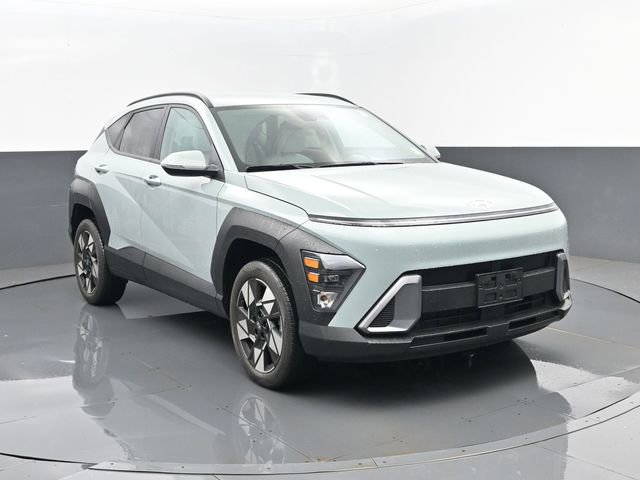 Used 2024 Hyundai Kona SEL image 3