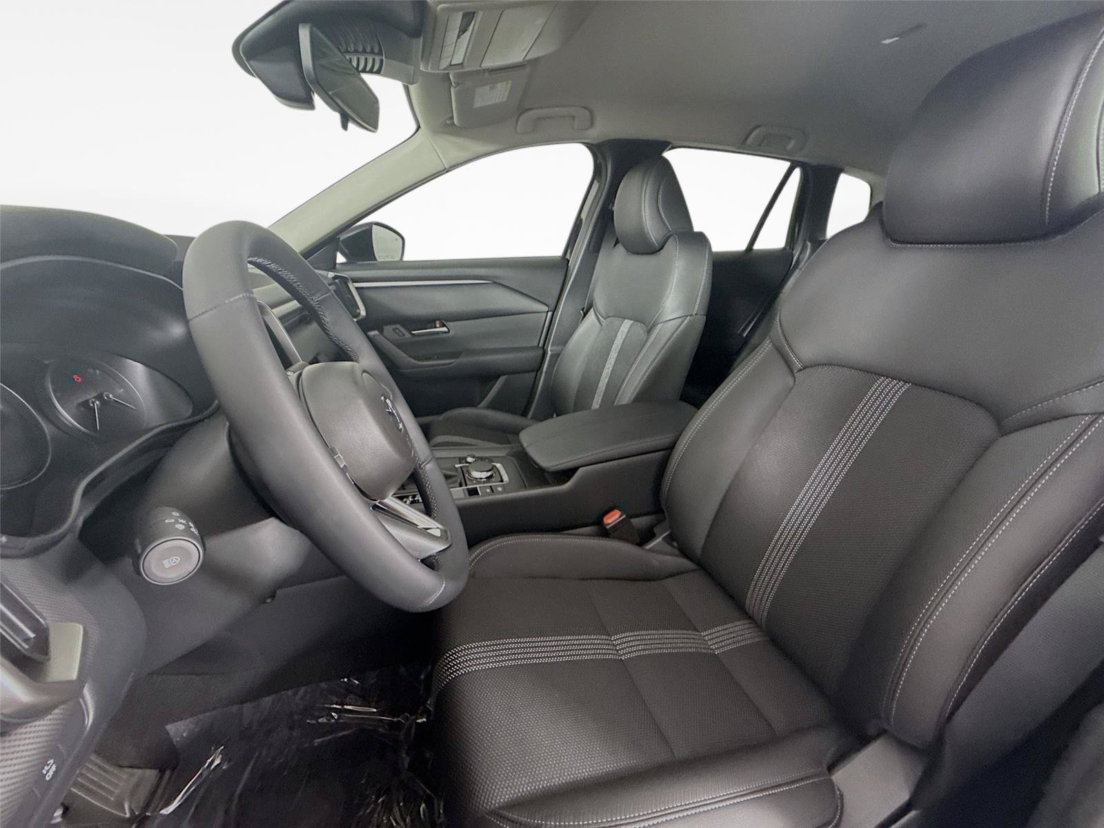 Used 2025 MAZDA CX-50 AWD 2.5 S w/ Weather Package image 15