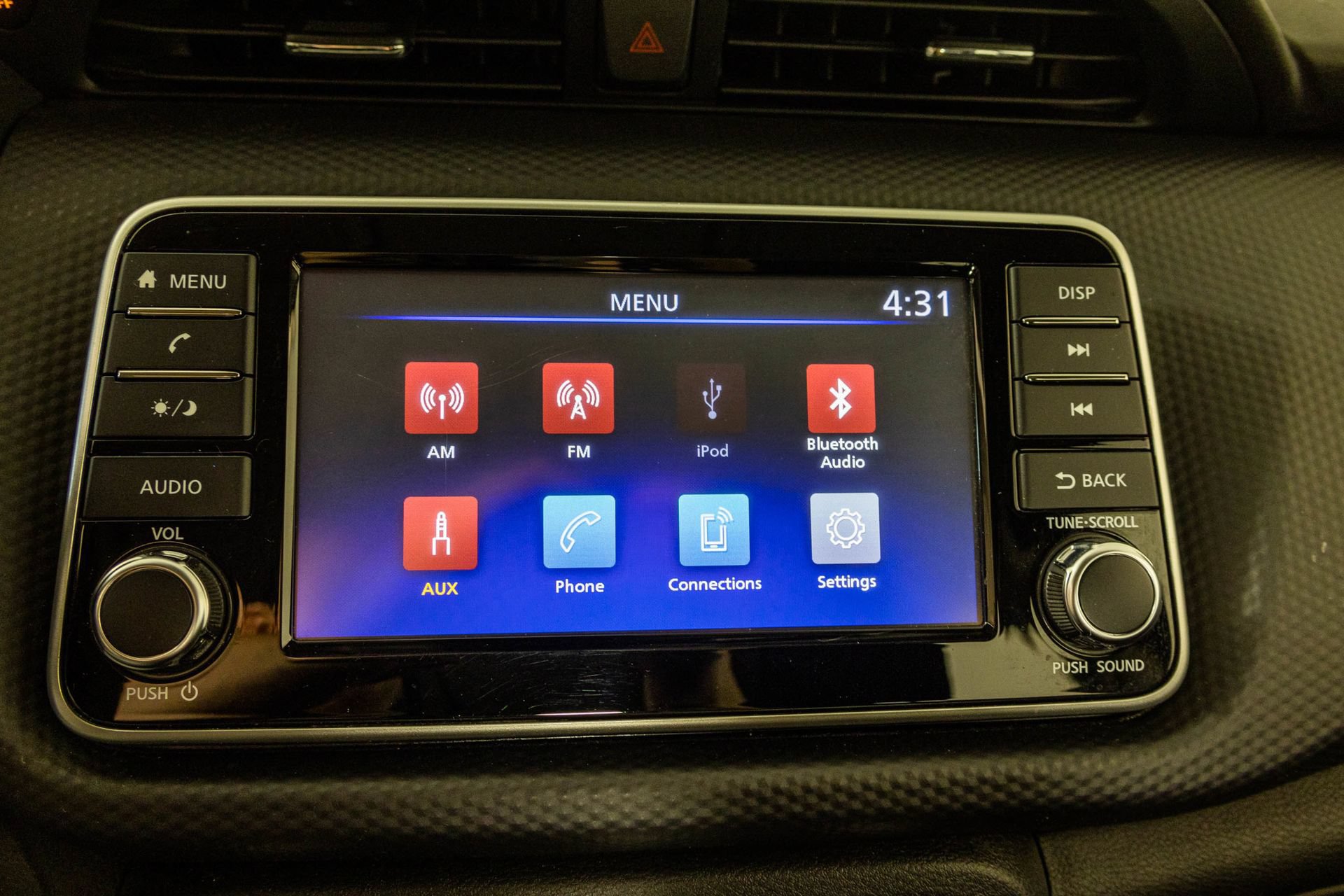 Used 2022 Nissan Kicks S FWD image 23