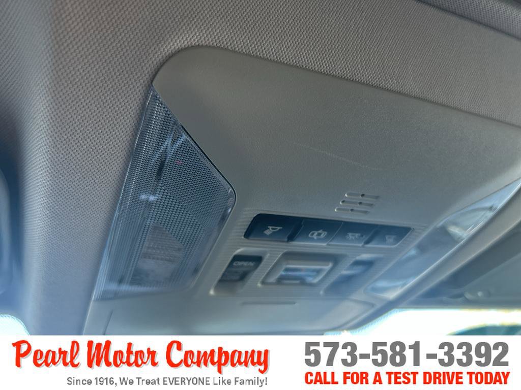 Used 2020 Toyota RAV4 XLE Premium AWD/4WD image 14