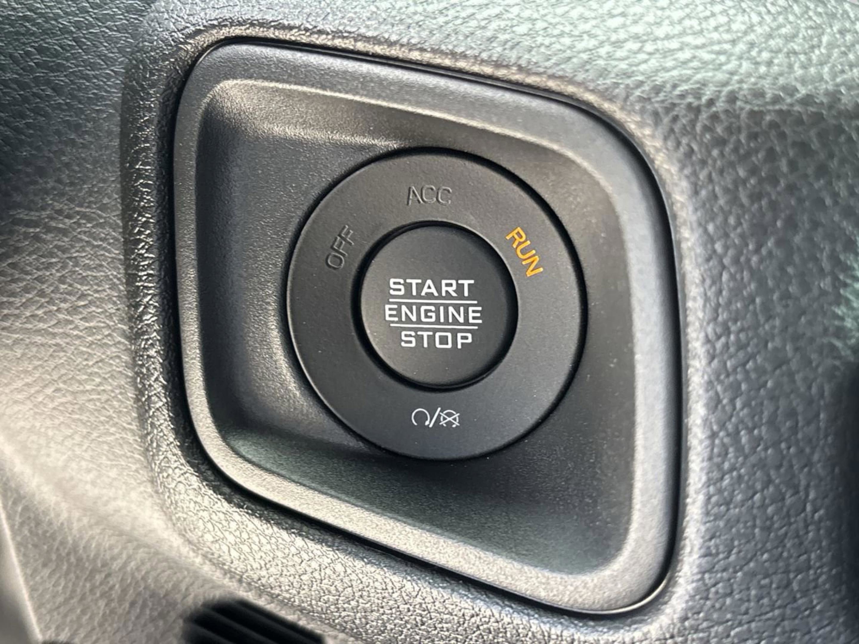 New 2025 Jeep Wrangler Sport S image 30