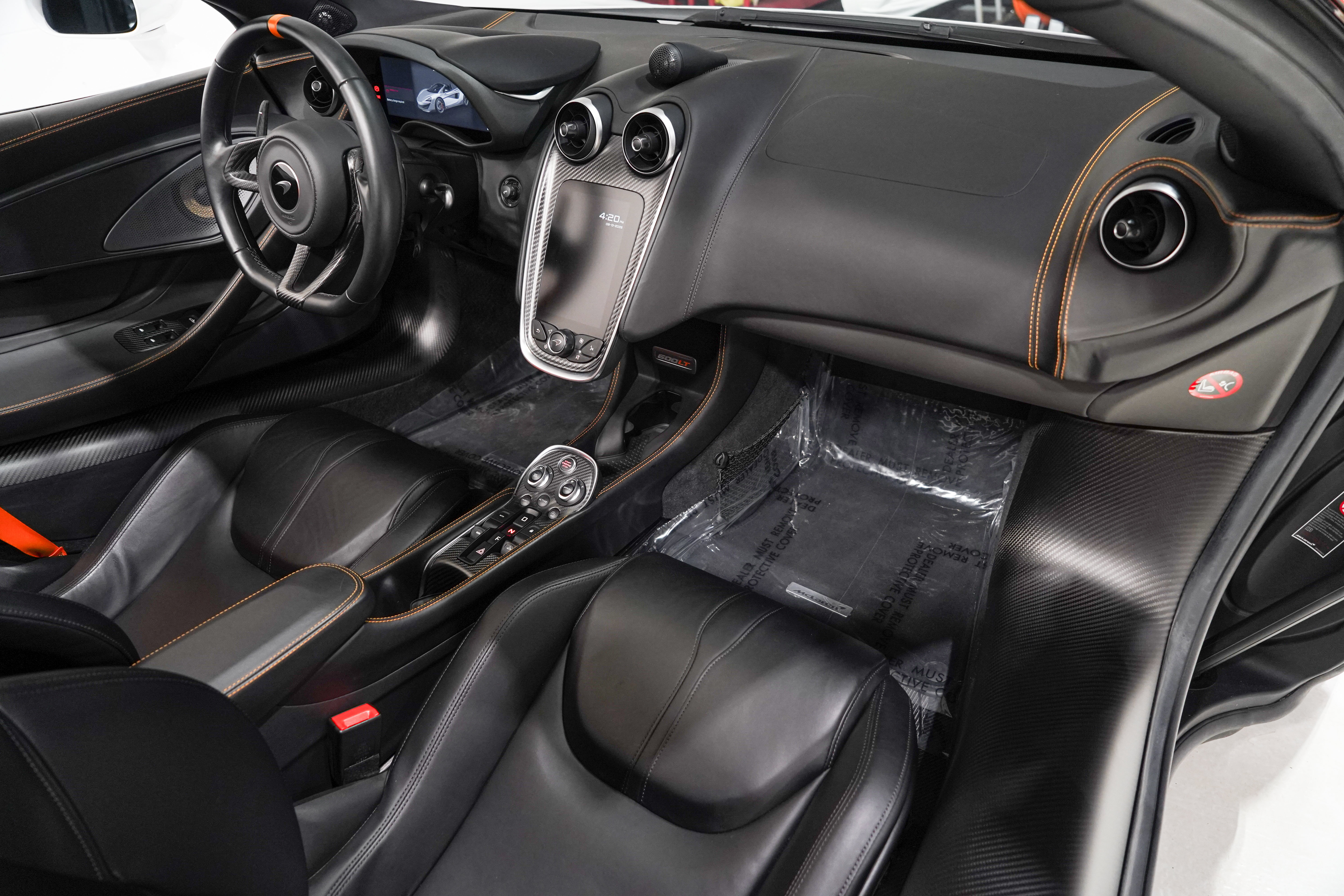 Used 2020 McLaren 600LT Spider RWD image 18