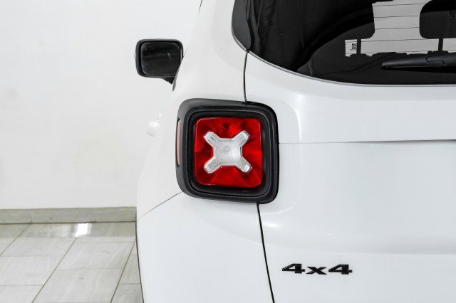 Used 2023 Jeep Renegade Trailhawk image 46