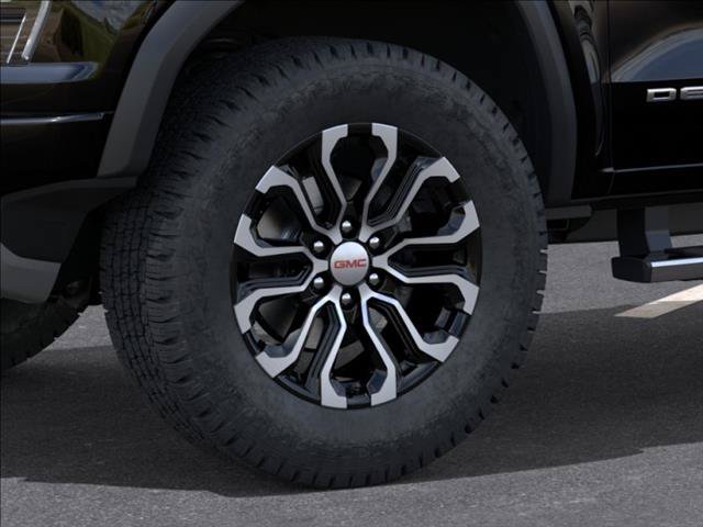 New 2026 GMC Canyon Denali AWD/4WD image 9