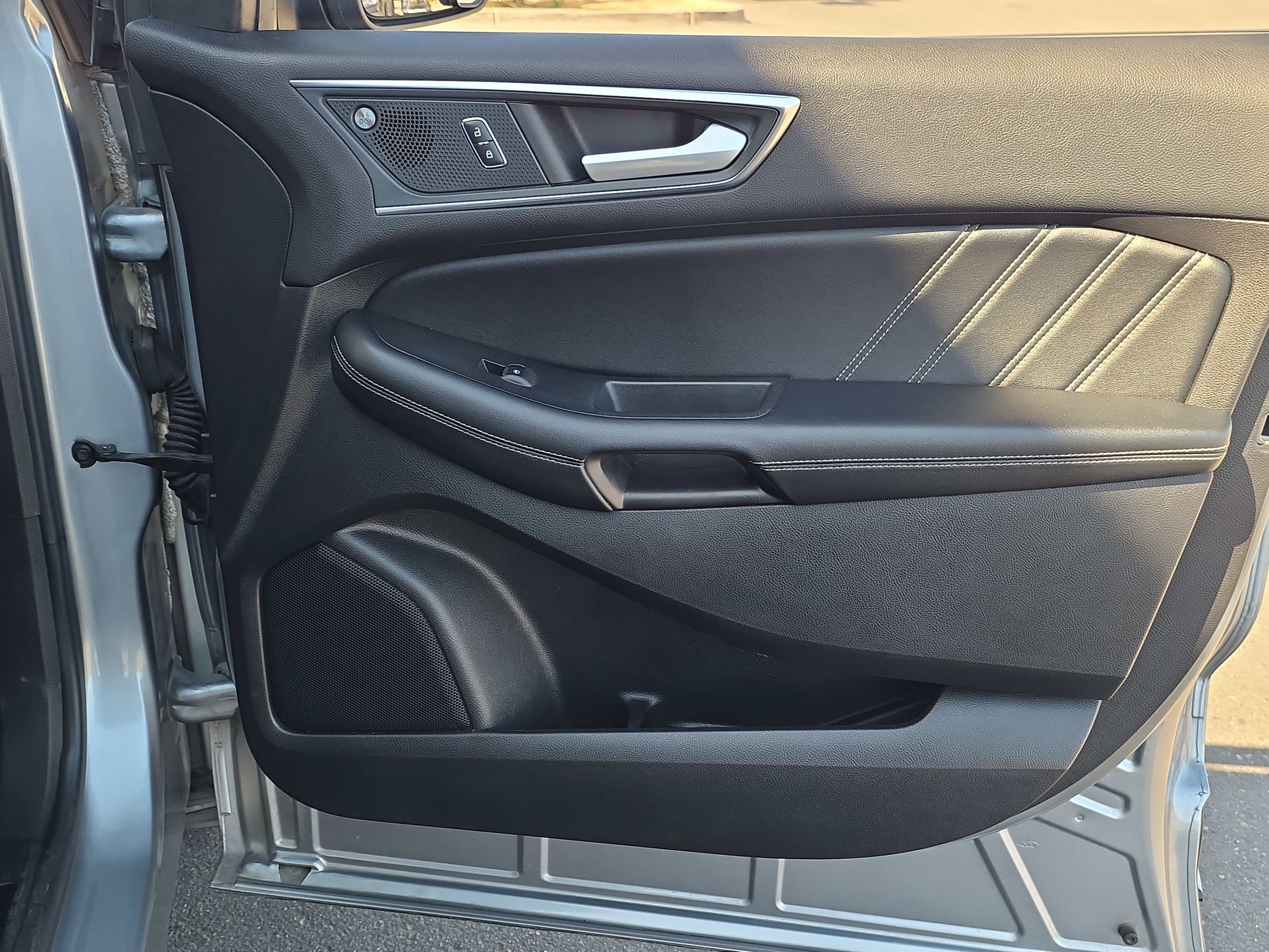 Used 2021 Ford Edge ST w/ Equipment Group 401A image 35