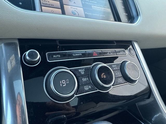 Used 2014 Land Rover Range Rover Sport Supercharged image 24