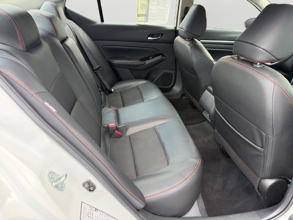 Used 2025 Nissan Altima 2.5 SR AWD/4WD image 13