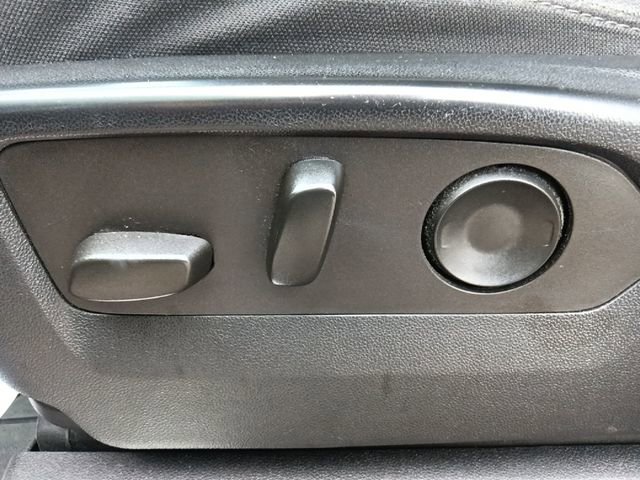 Used 2022 Chevrolet Silverado 1500 LT w/ Protection Package image 16