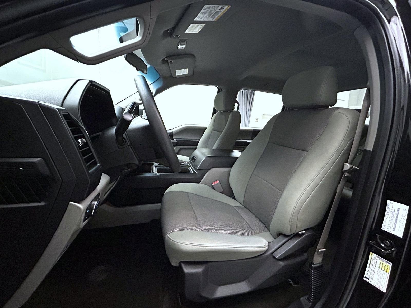 Used 2015 Ford F150 XL w/ Equipment Group 101A Mid image 10