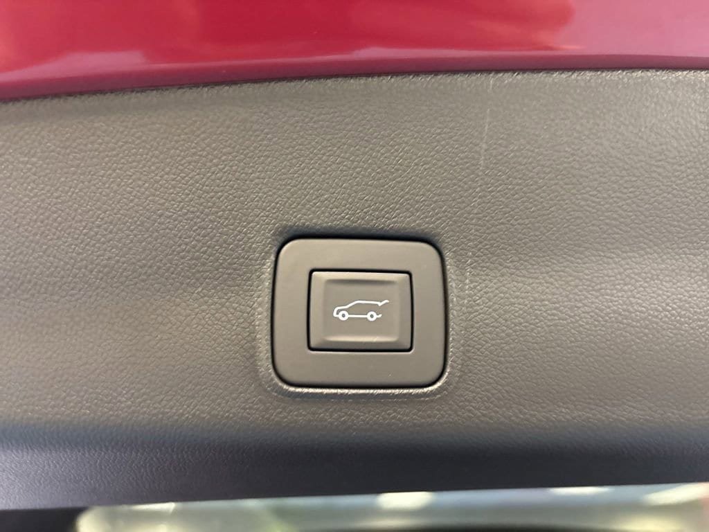 New 2026 Chevrolet TrailBlazer RS w/ Convenience Package FWD image 9
