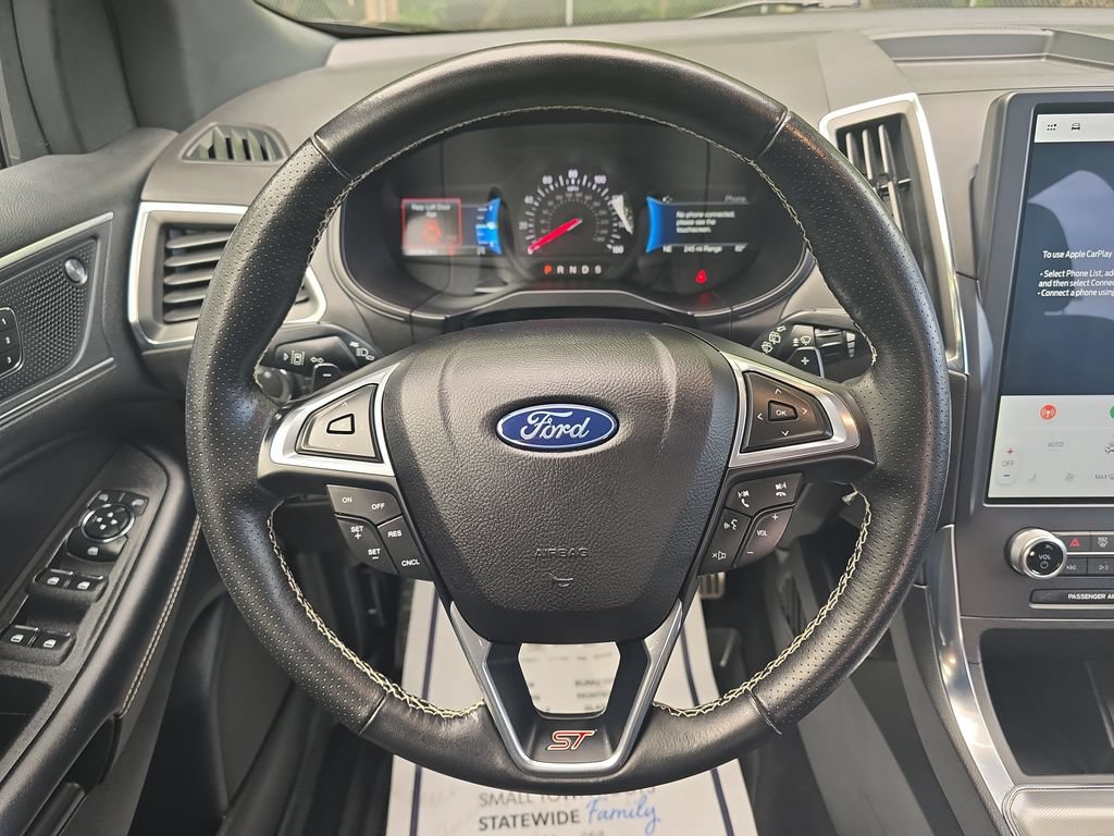 Used 2023 Ford Edge ST AWD/4WD image 14