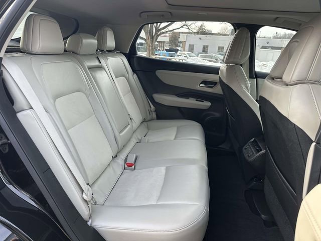 Used 2023 Nissan Ariya AWD image 10