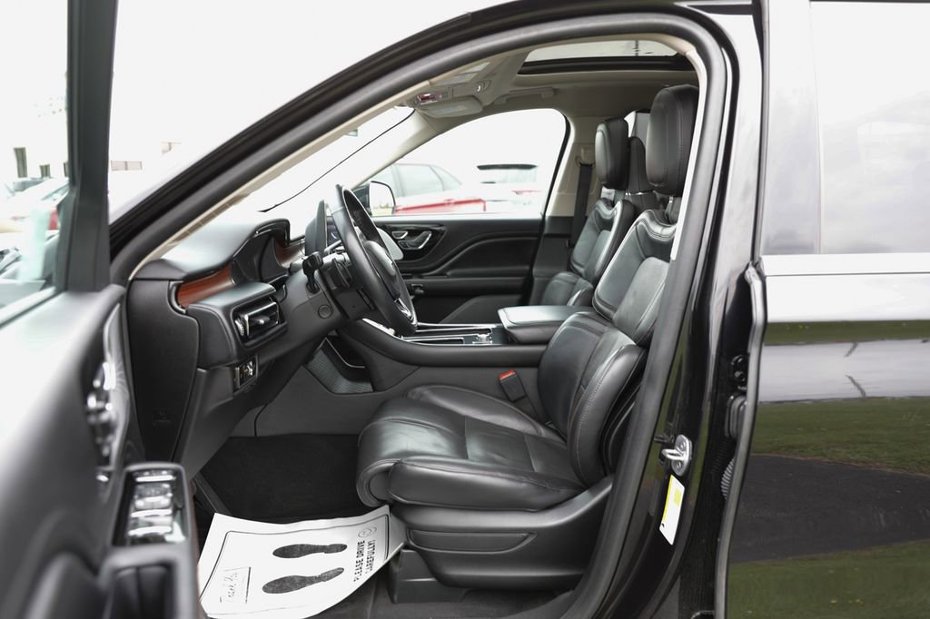 Used 2023 Lincoln Aviator Reserve w/ Equipment Group 201A image 37