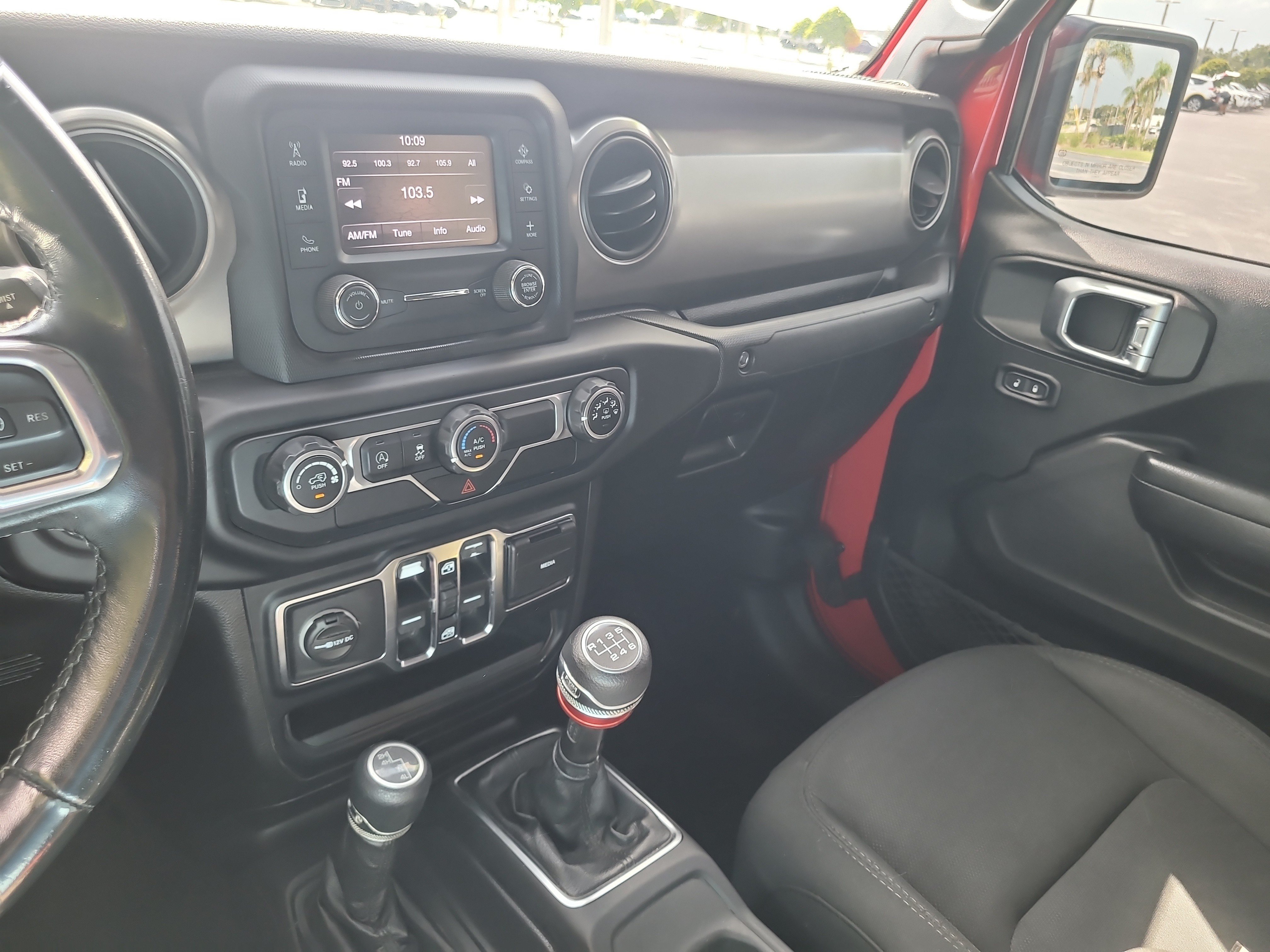 Used 2020 Jeep Gladiator Sport w/ Quick Order Package 23S AWD/4WD image 21