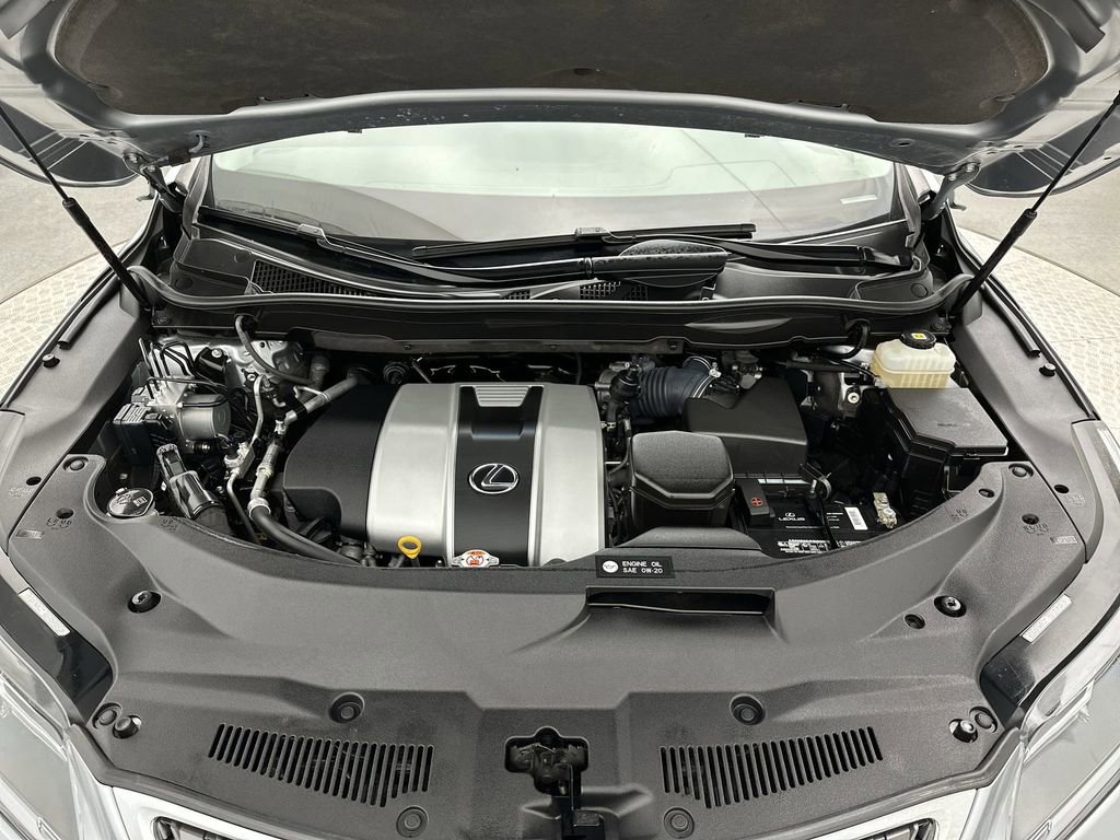 Used 2022 Lexus RX 350L Premium w/ Premium Package image 26