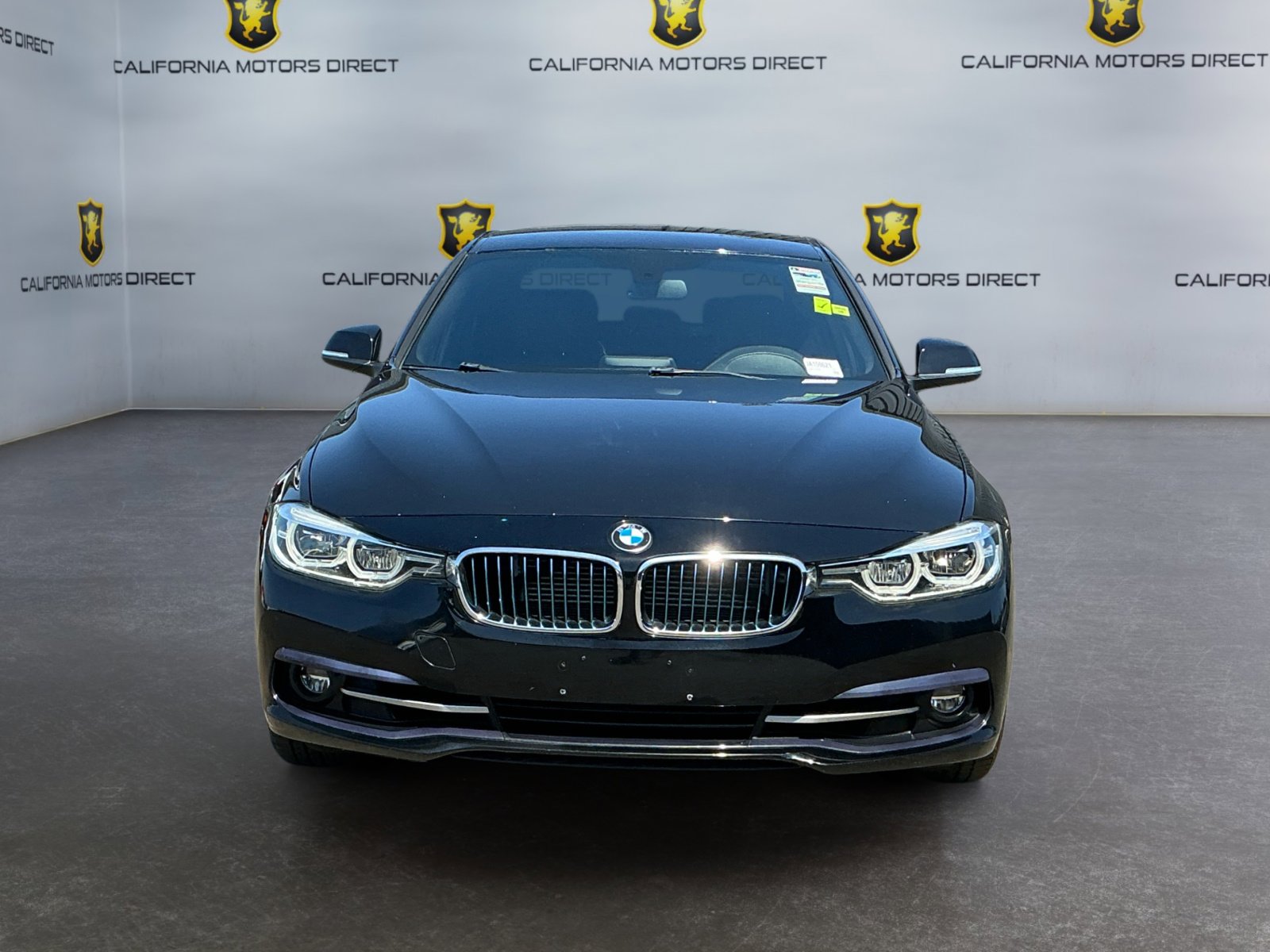 Used 2018 BMW 330e image 2