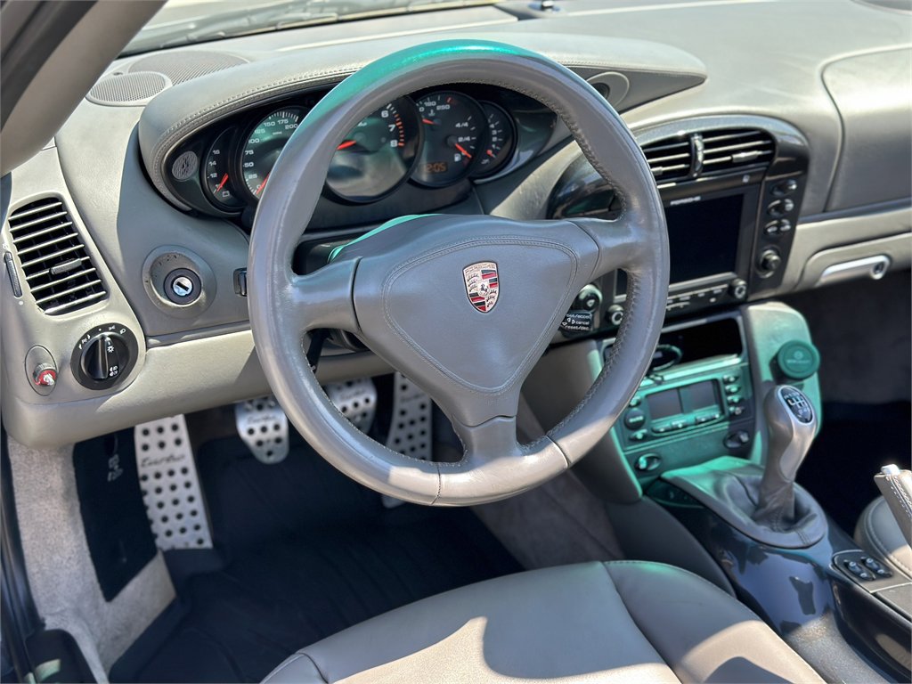 Used 2004 Porsche 911 Turbo image 13