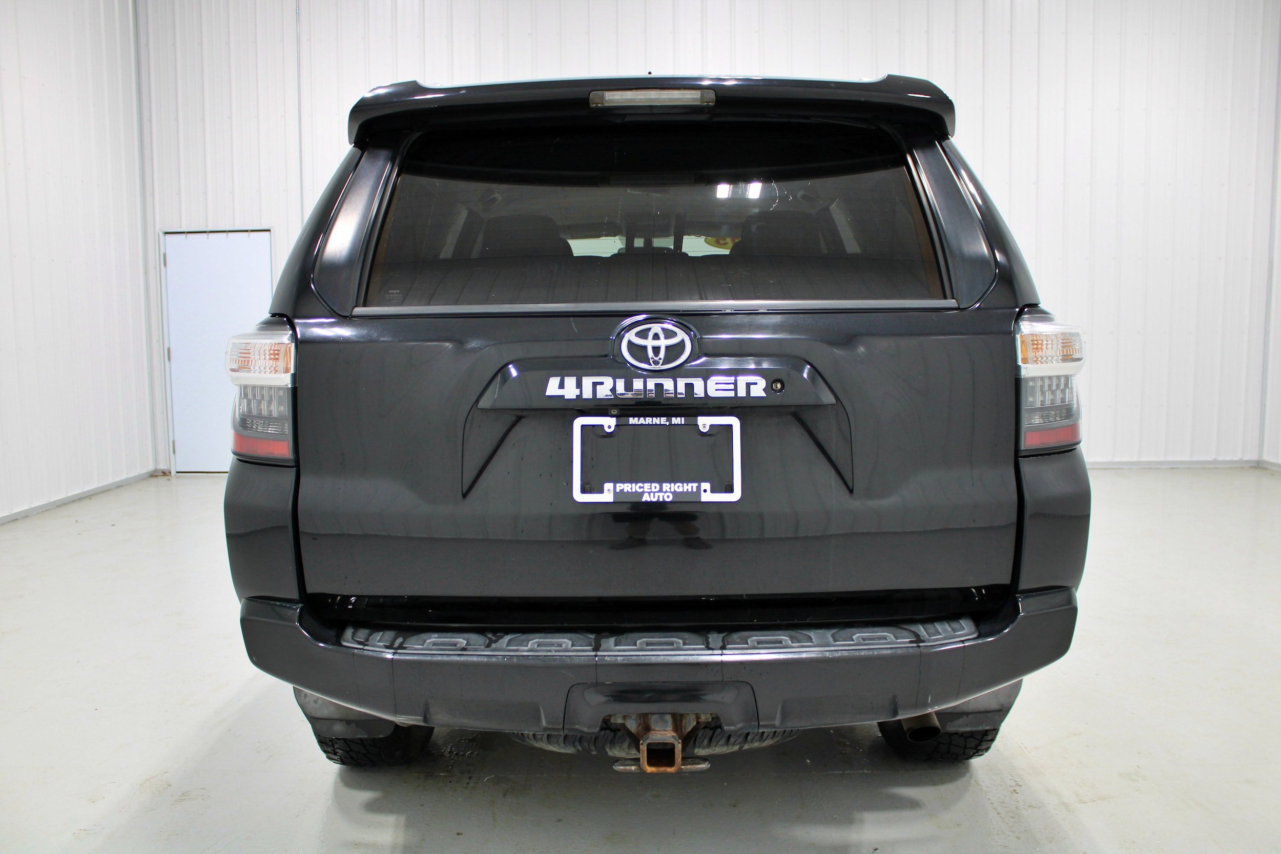 Used 2015 Toyota 4Runner SR5 AWD/4WD image 31