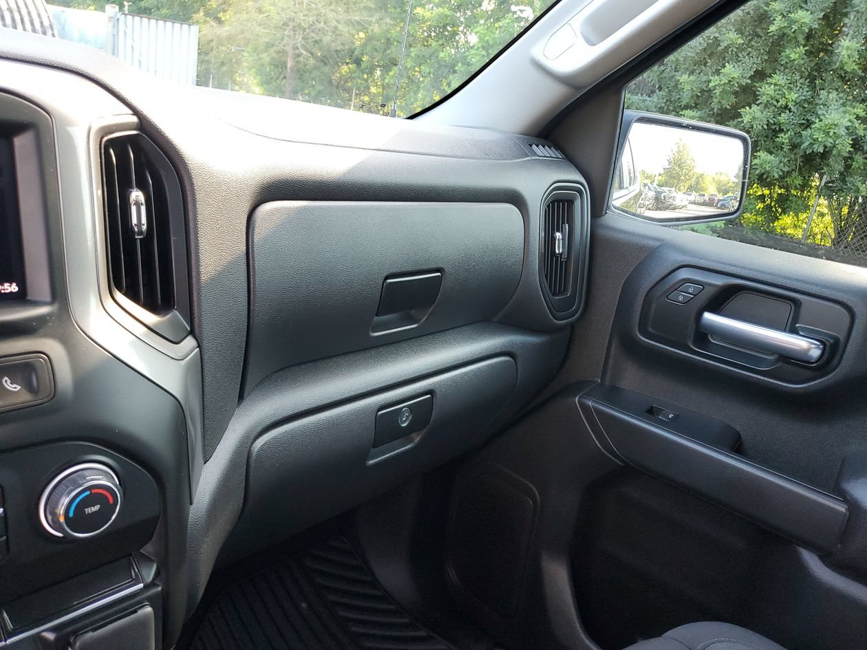 Used 2026 Chevrolet Silverado 1500 Custom AWD/4WD image 28
