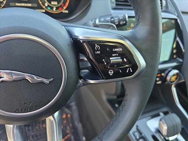 Used 2024 Jaguar E-PACE R-Dynamic SE AWD/4WD image 19