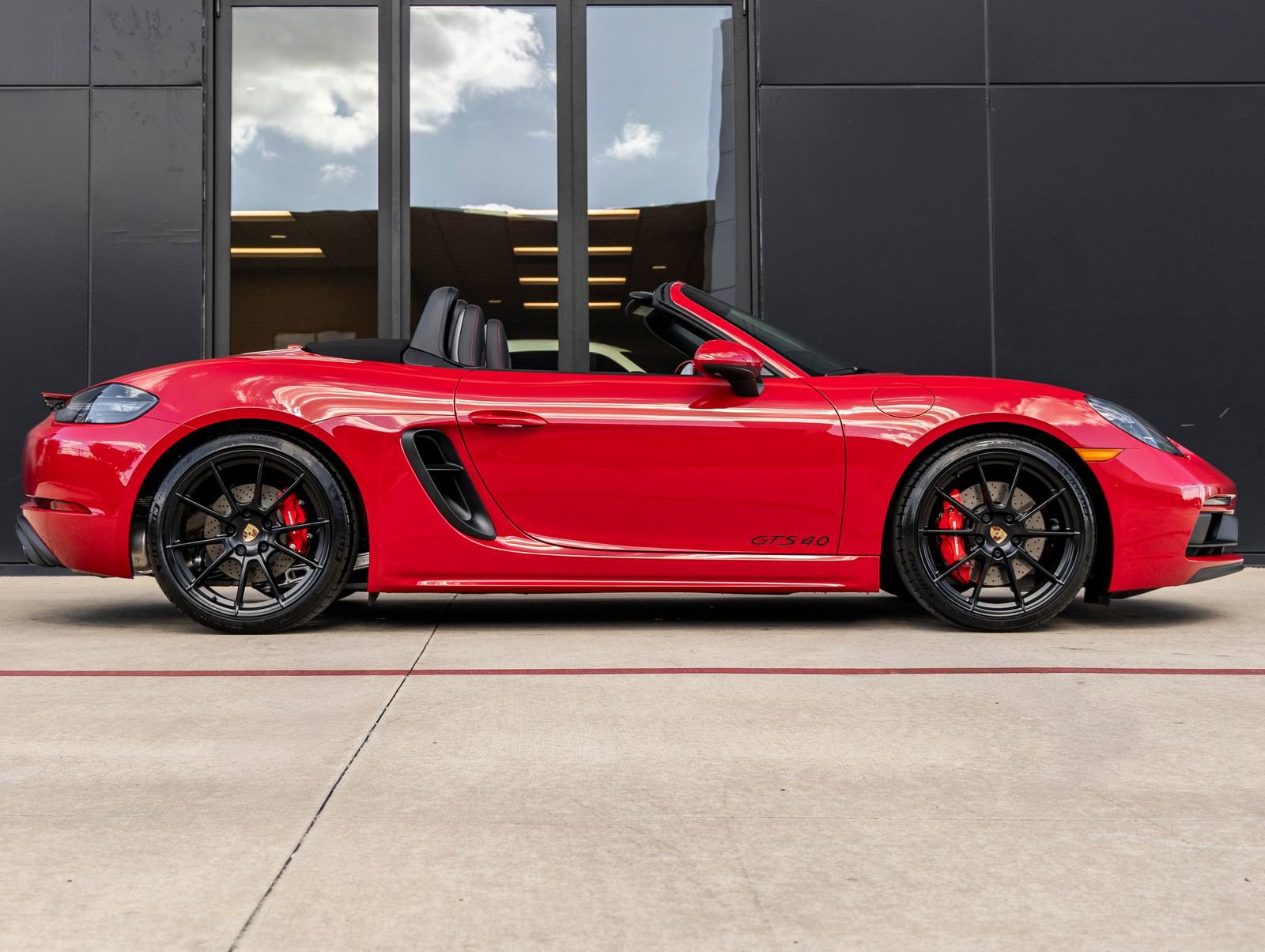 Certified 2025 Porsche 718 Boxster GTS image 13