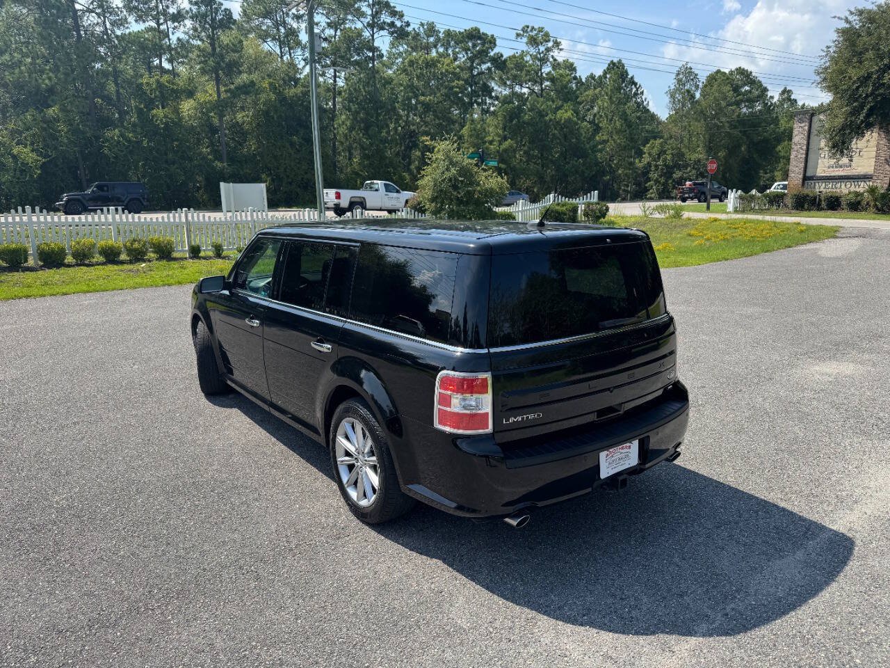 Used 2018 Ford Flex Limited w/ Equipment Group 301A AWD/4WD image 5