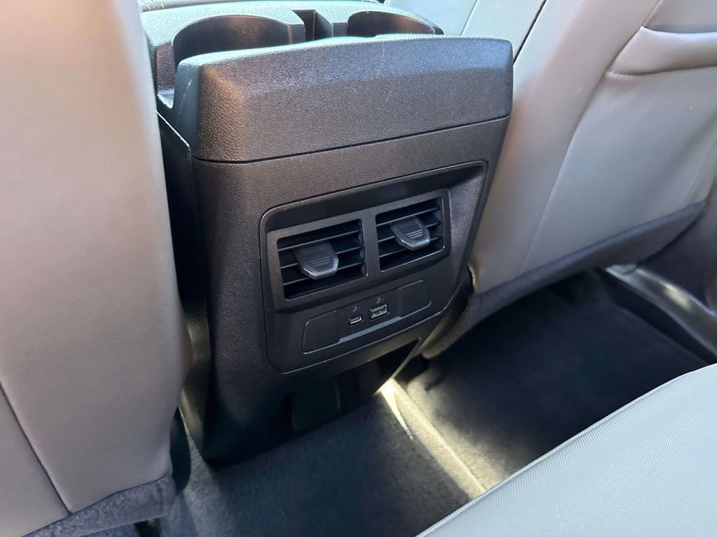 Used 2024 Chevrolet Colorado ZR2 w/ Technology Package image 20