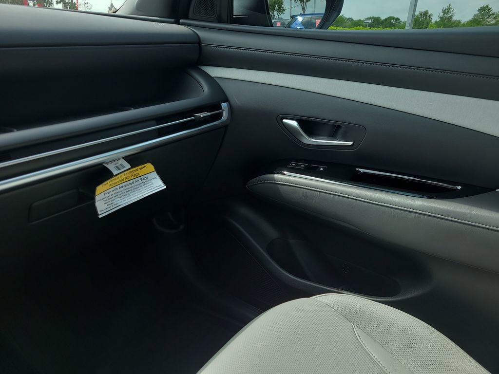 Used 2025 Hyundai Santa Cruz SEL FWD image 22