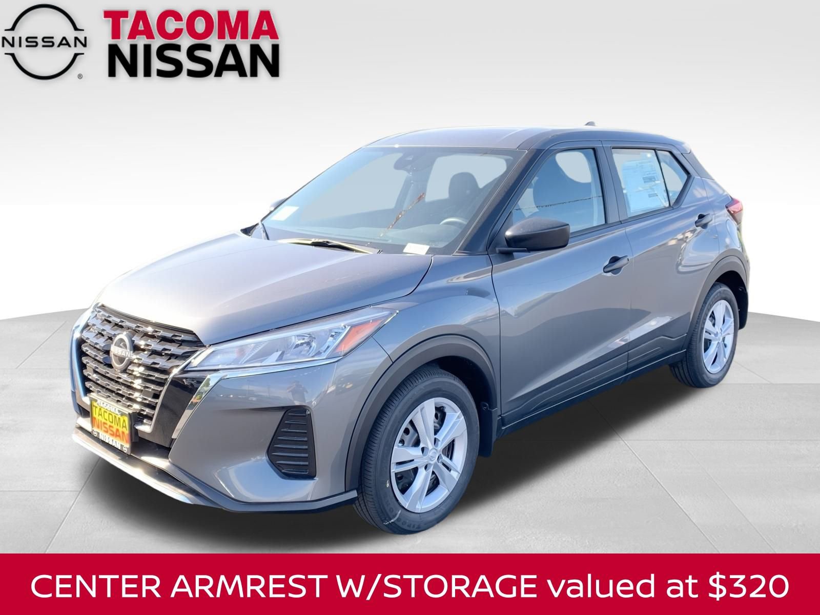 New 2025 Nissan Kicks Play S