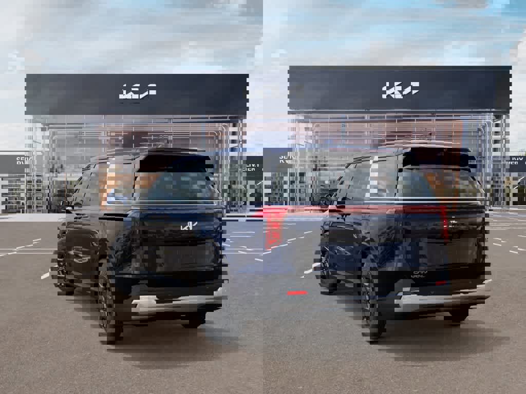 New 2026 Kia Carnival LX image 4